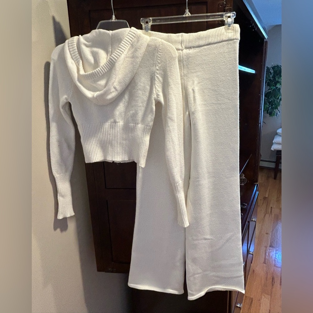 Forever21 Off White/Cream Ribbed Knit Wide Leg Pants Lounge Set - New no tags - Picture 2 of 6